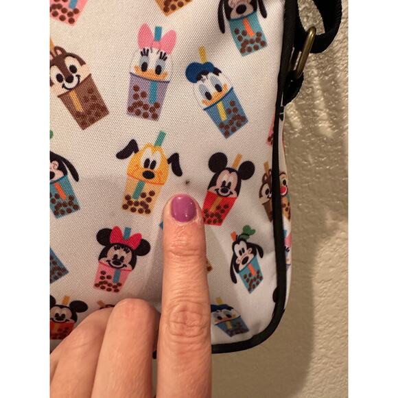 NWOT Loungefly Disney Mickey Mouse & Friends Boba Athletic Crossbody Bag - Picture 4 of 4
